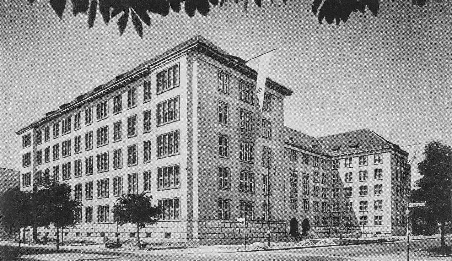 Badensche Straße 50-51 in Berlin-Schöneberg Das Gebäude Badensche Straße 50-51 im Jahr 1943